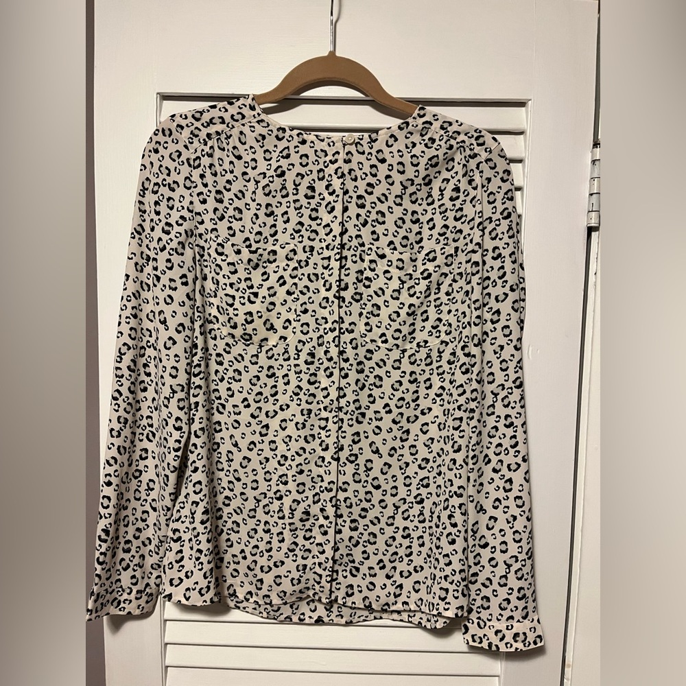 LOFT blouse Size small